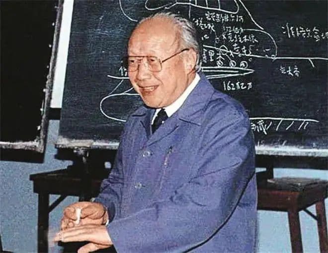 立德、立功、立言：人民科学家、教育家钱伟长的光辉一生