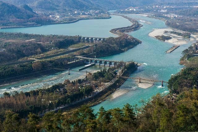 探访都江堰水利，漫步青城古山，品味南桥夜色——都江堰2