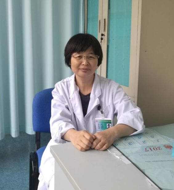 孕期右肾集合系统分离的诊断与处理