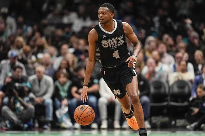 NBA西部排名乱了：第二易主湖人差0.5胜场，勇狼争第六，太阳掉队
