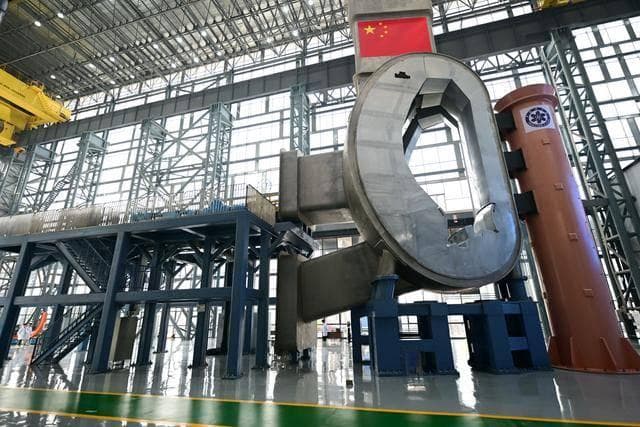 中国“人造太阳”新突破：八分之一真空室系统验收达标，聚变发电未来可期！