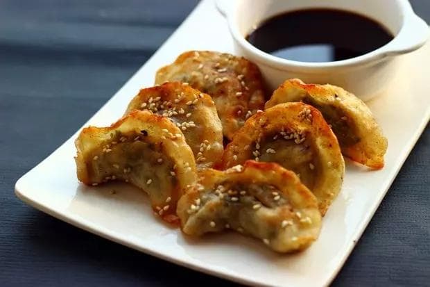 懒人烤水饺：剩水饺的完美变身