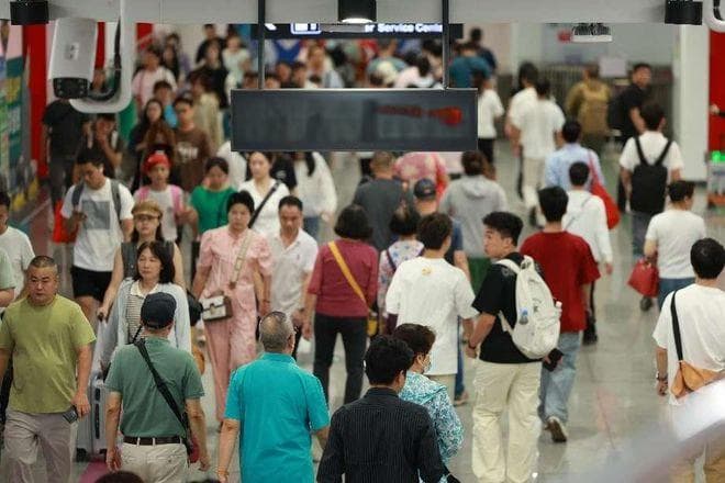561万人次！刷新纪录！佛山地铁驶入“线网时代”！10条轨道有新进展