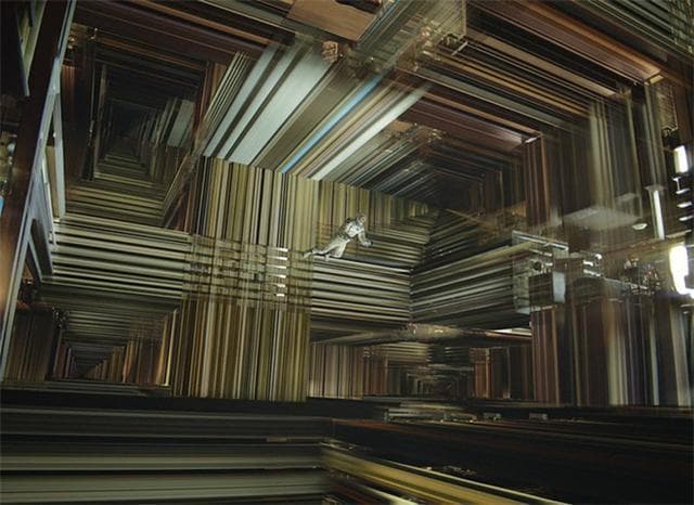 《星际穿越》十周年纪念：科幻经典重映，再度穿越宇宙