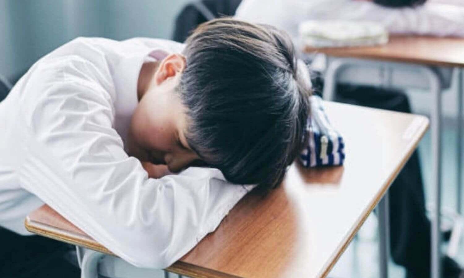 学生睡眠时间？幼儿园儿童、小学、初中、高中几点睡觉？