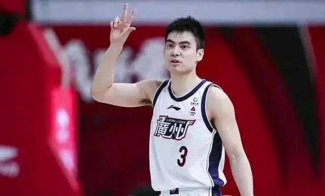 贾明儒离开广州龙狮，加盟山西汾酒男篮
