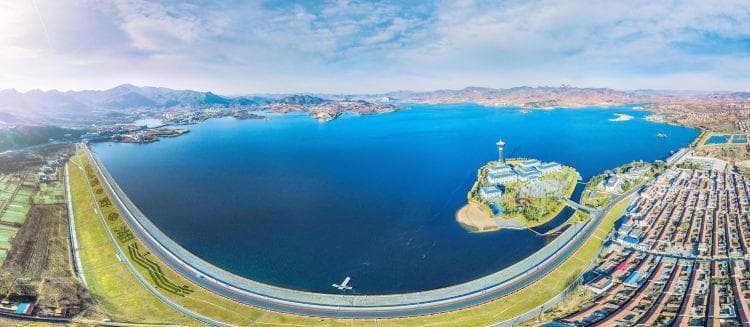 济南雪野湖游玩攻略：景点特色、实用攻略及周边住宿推荐