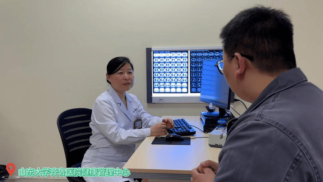 减肥“天团”上线！“壹问医答”特别栏目探访体重管理全流程