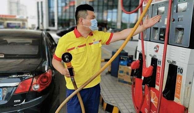 不同排量的车，“经济时速”差别有多大？怎样行驶更省油？