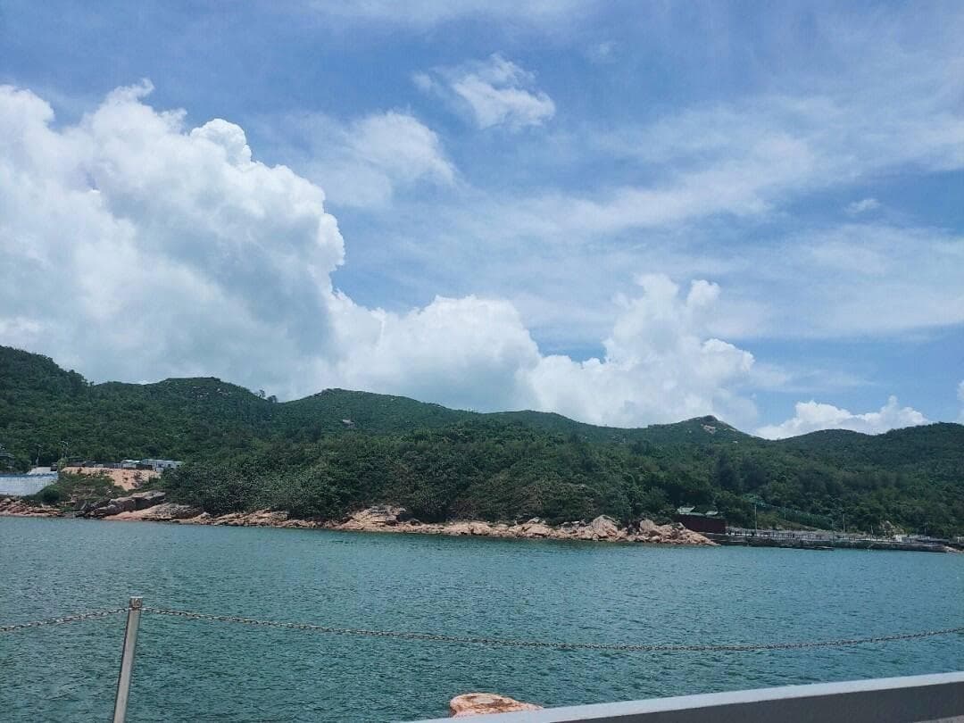 广东有“钻石沙滩”美誉的岛屿，是百岛之市珠海市旅游的经典岛屿