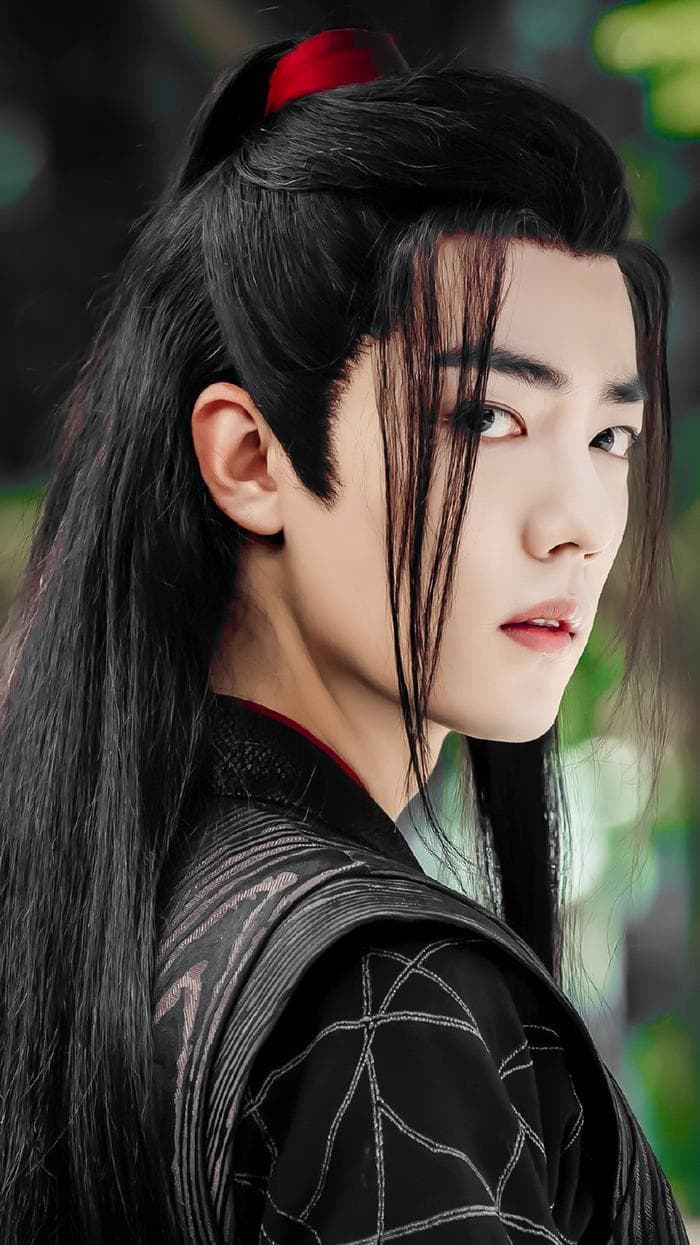 从《陈情令》到《玉骨遥》：肖战五年演艺路的突破与成长