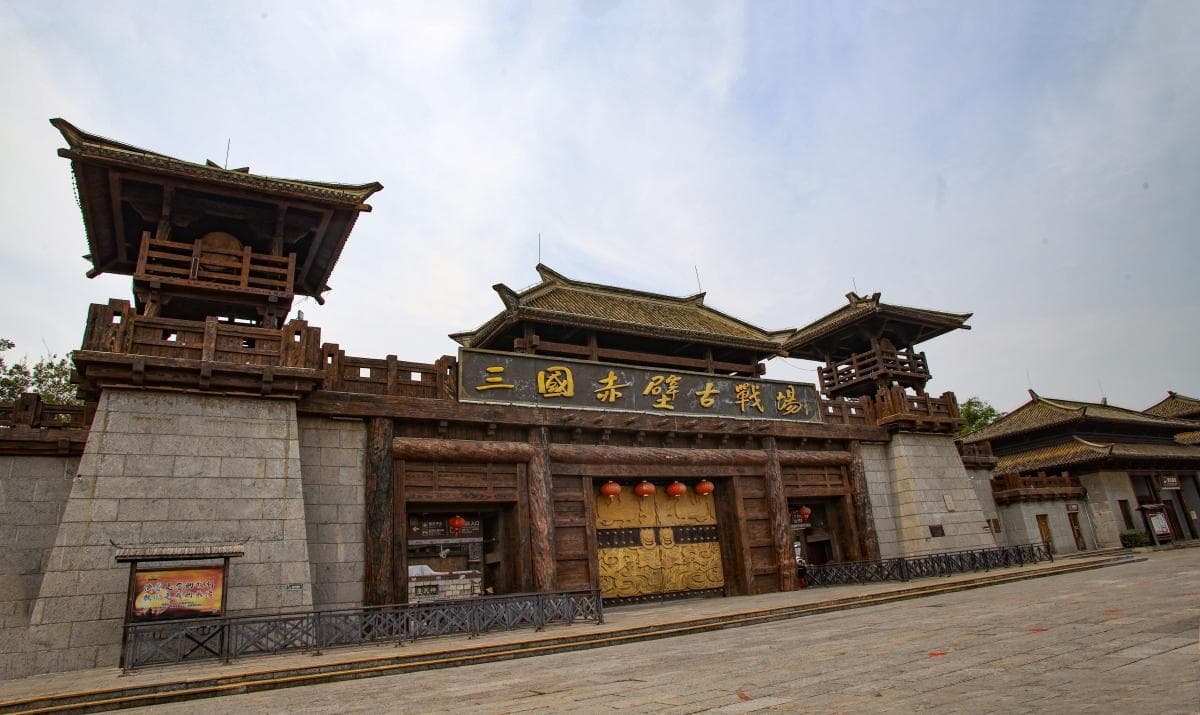 曹操是如何影响三国鼎立局面