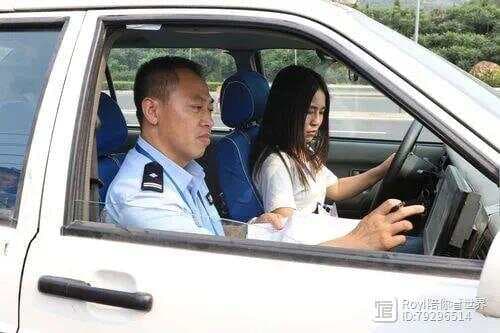 科目二难还是科目三难？揭秘驾照考试两大难关