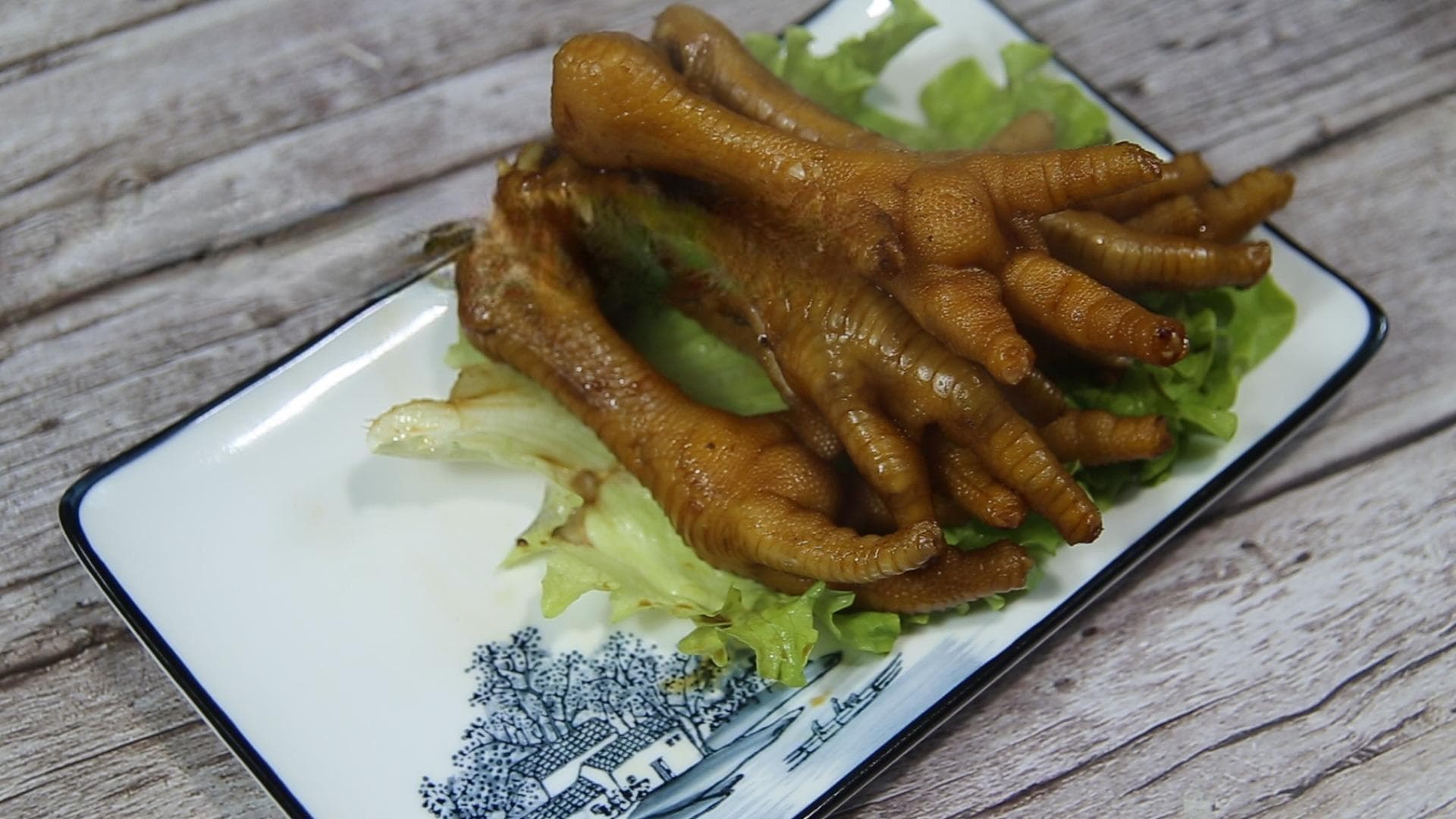 六种经典卤菜制作详解：从基础卤水到地方特色