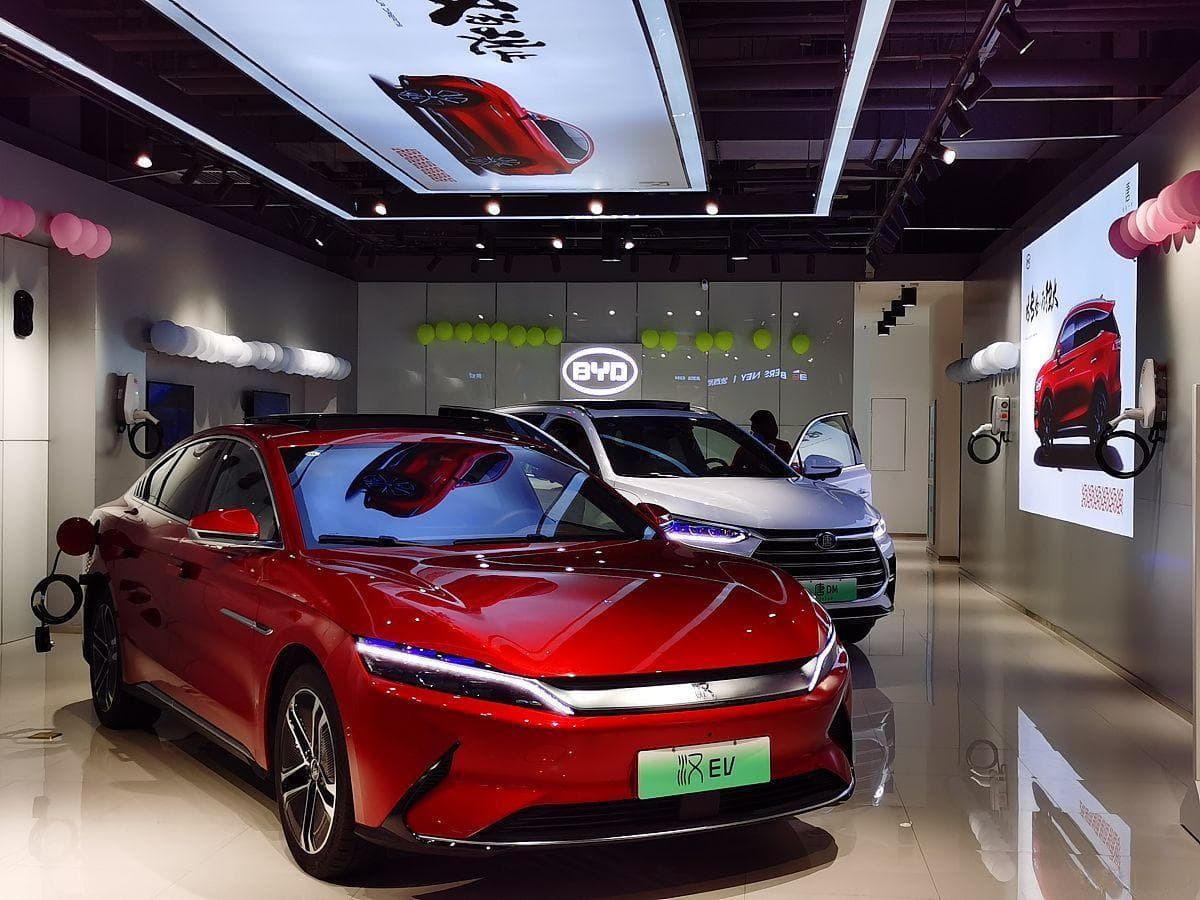 为什么新能源汽车绿牌有D、F、A之分？区别何在？