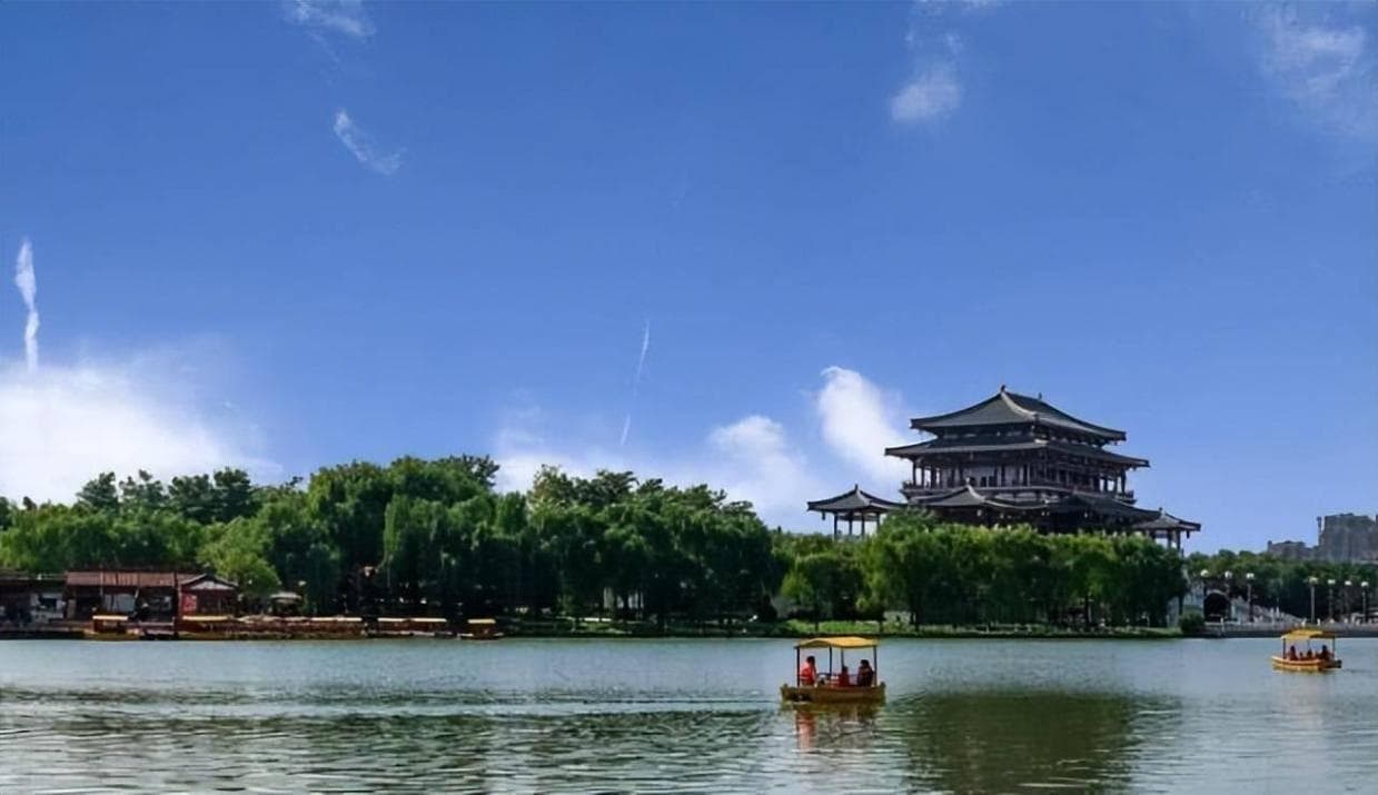 白居易的这三首诗借立秋之景抒发思念好友之情 无一句不伤感 无一字不忧愁