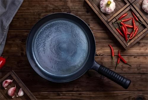 铁锅粘锅了怎么二次开锅