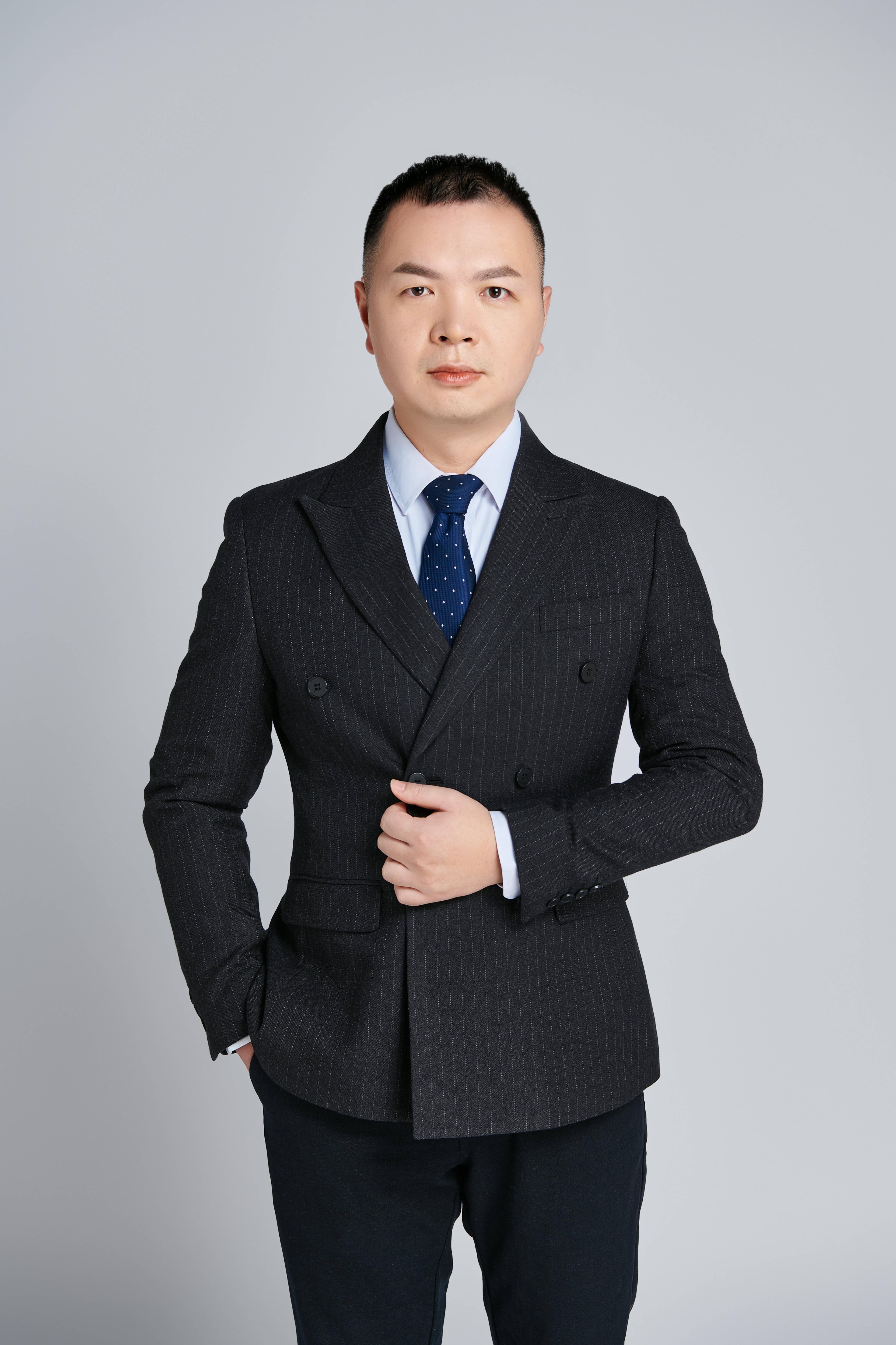 东莞外国语学校张宏杰团队：用游戏化教学创造更愉悦的历史课堂