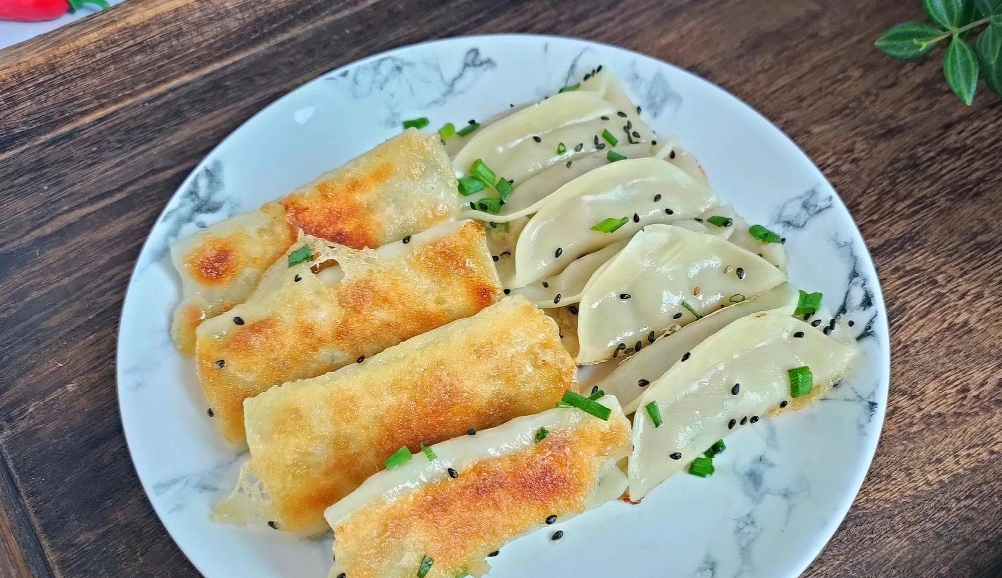锅贴这样做，不仅颜值高，味道更是惊艳，大人小孩都爱吃！