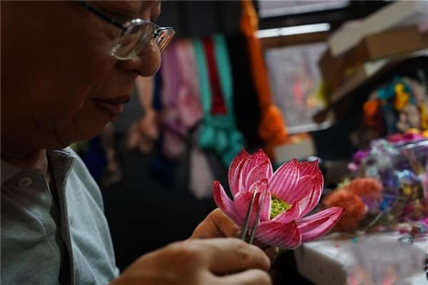 上榜年度关键词，“非遗”何以获年轻人偏爱？