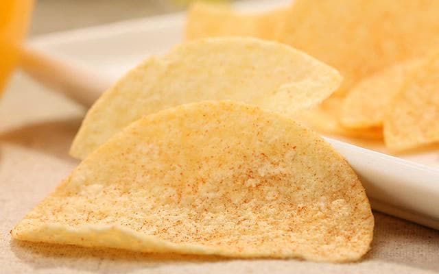 炸薯片的危害：反式脂肪酸、丙烯酰胺等四大隐患