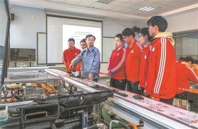 河北多措并举促进职业教育高质量发展 ——校企双向奔赴跑出加速度