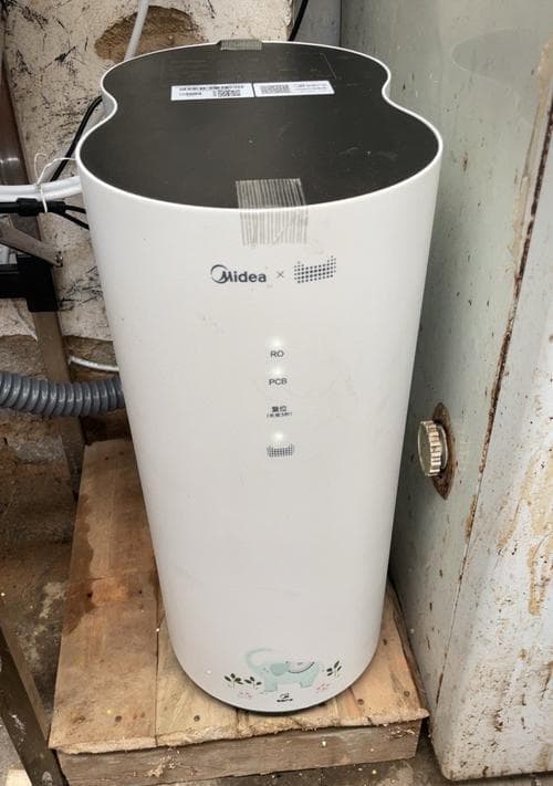 家用净水器电路检修方法（了解家用净水器电路故障及维修技巧）