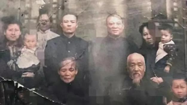 从汉奸到起义将领：吴化文的晚年终获救赎