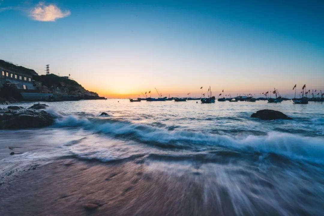 中国海岛的风光有多绝？风车海，蓝眼泪，就在福建平潭