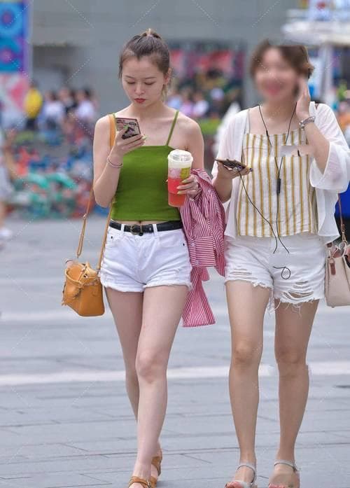 茶香袅袅，人生哲理群