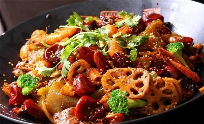 麻辣香锅的独特魅力与家常做法
