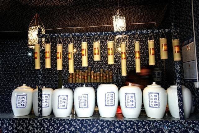你想了解真正的酒文化吗？快来探索它的历史和魅力所在！