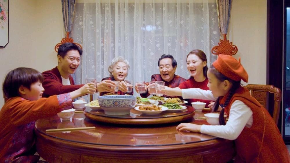 和家人一起吃饭，孩子身体更健康？