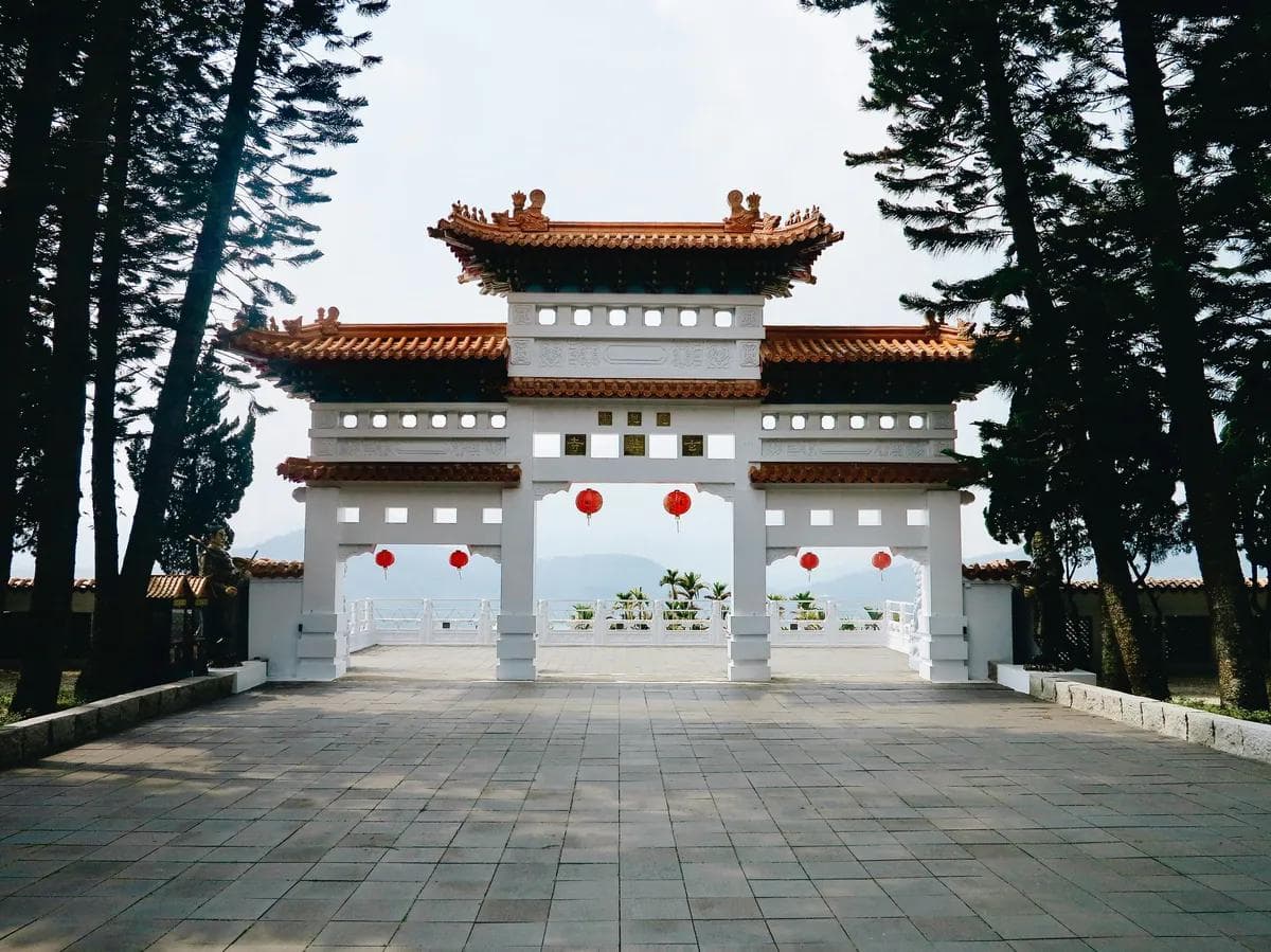 朋友父亲过世该如何安慰？温暖的话语与行动方式