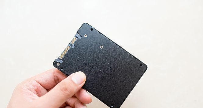 SSD固态硬盘坏道修复方法详解（实用技巧教你快速修复SSD固态硬盘坏道）