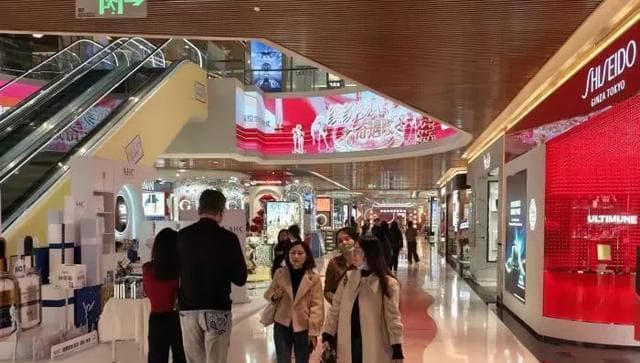 海南消费增速全国垫底，旅游业低迷拖累经济转型
