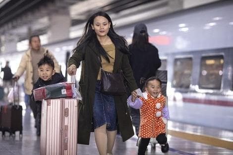 春运首周广铁发送旅客超1300万人次，20日起开行夜间高铁