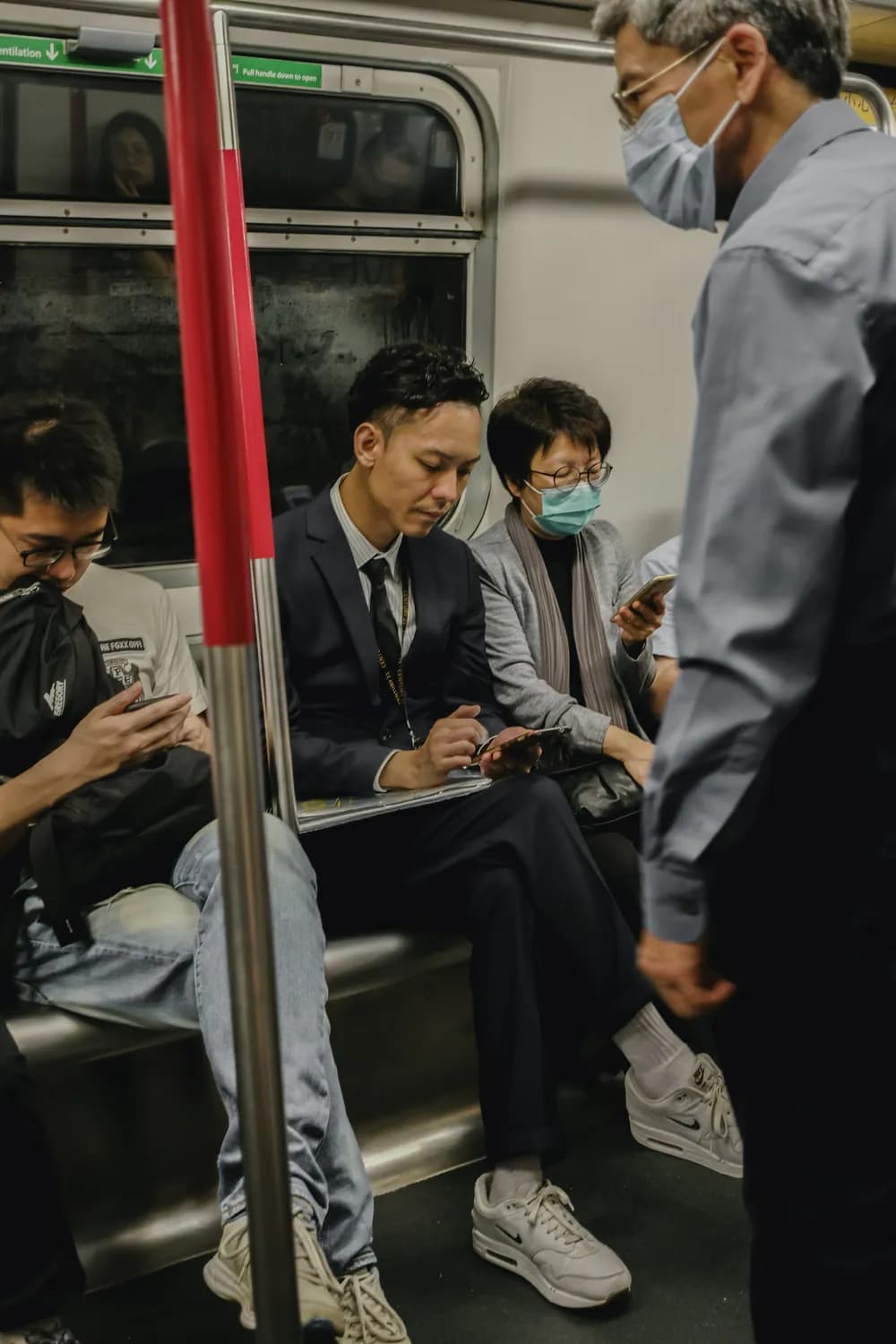 用幽默化解生活矛盾，让快乐无处不在