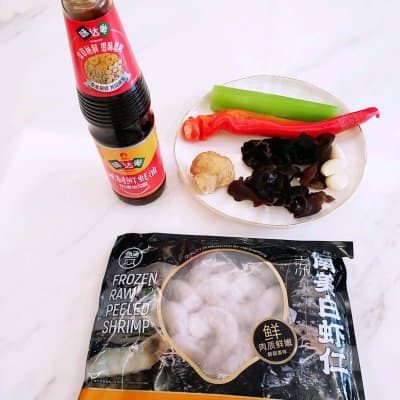 莴笋炒虾仁：清淡不油腻的减脂期美味