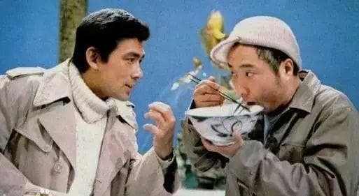 边际效用：一个经济学概念如何解释生活中的定价现象