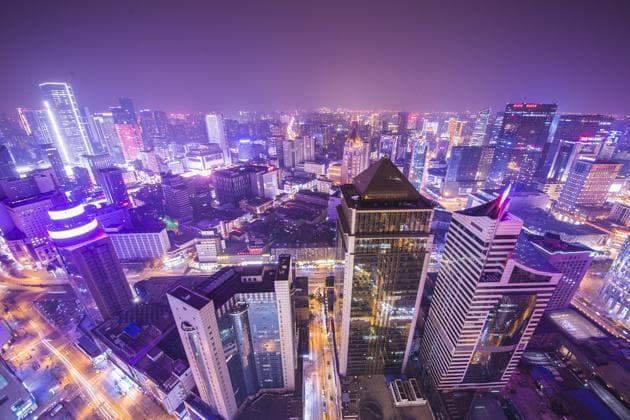 全球城市综合排名：中国城市显著提升，成都首次跻身第二梯队