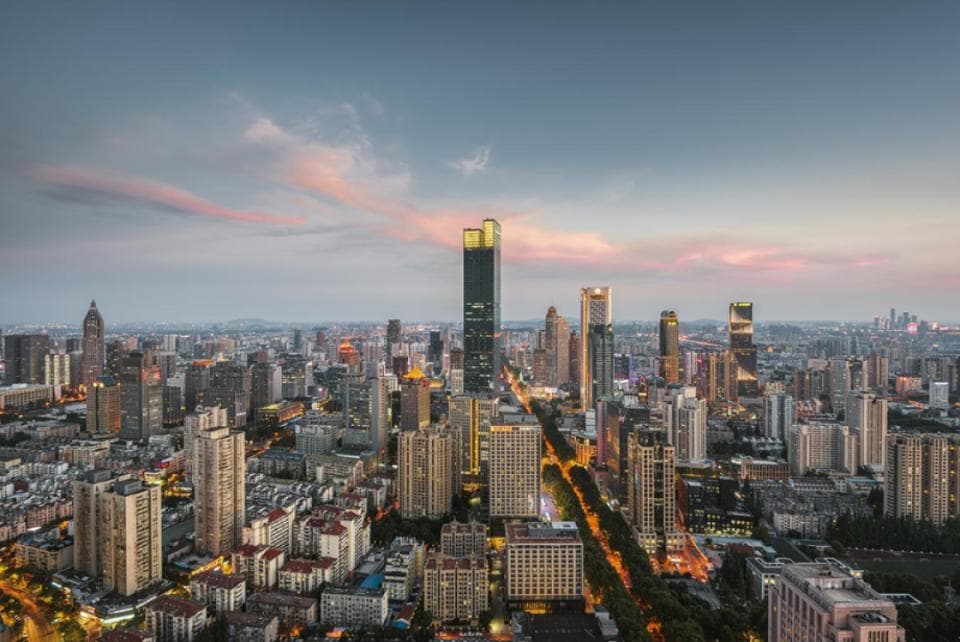 南京：一座高校云集却缺乏互联网大厂的城市如何破局？