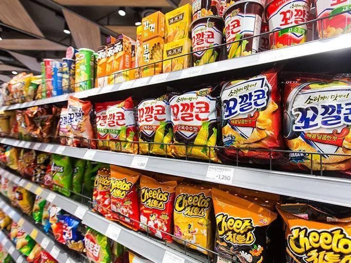国外食品更安全？美国4000种添加剂与中国2400种，谁在守护餐桌？
