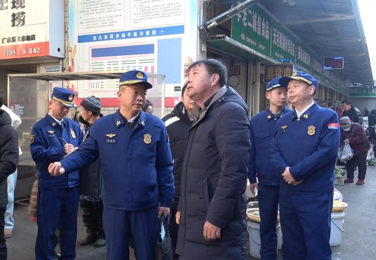 多举措筑牢春节期间农贸市场消防安全防线