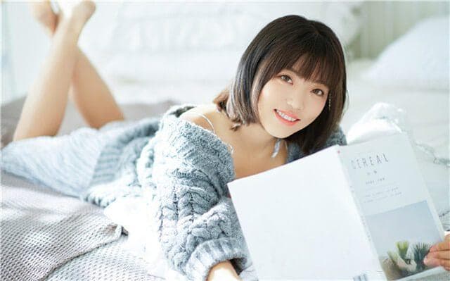 从情绪到测试：女生聊天忽冷忽热的真相与应对