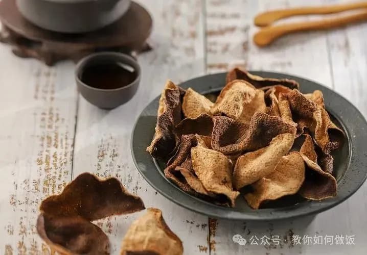 喝水时加一物，嗓子越喝越亮！还能祛湿、养胃