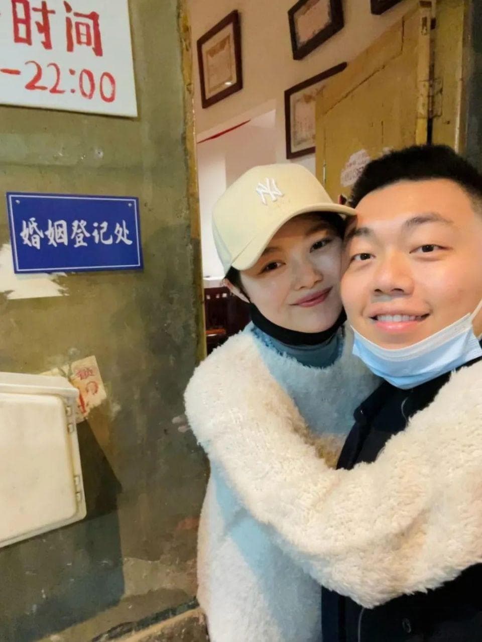 从“初代网红”到“艺术名媛”，晚晚成名之路背后隐藏着多少秘密？
