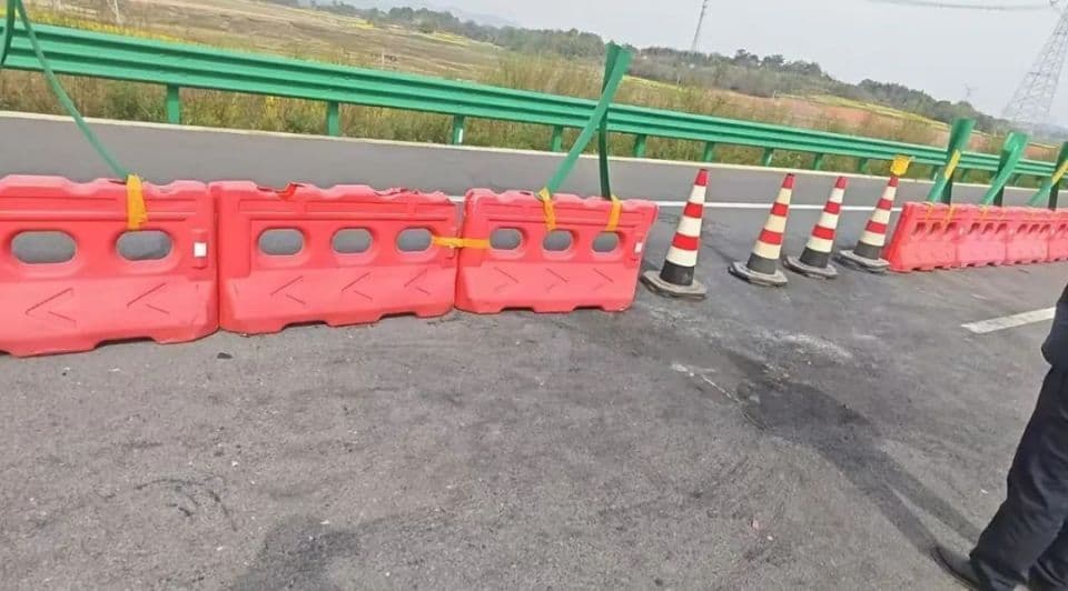 致命车祸后 小米SU7车主们有话想问雷军