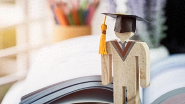 交大专家：破除文理之间学科偏见，强化科技教育和人文教育协同