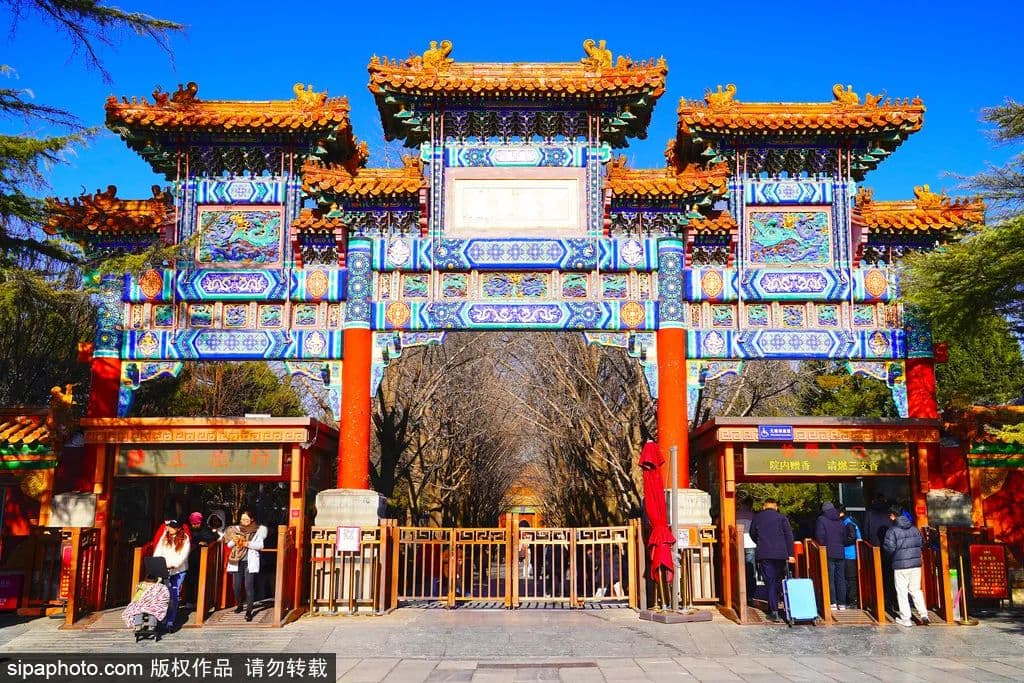 京城十二处古寺：从皇家敕建到民间祈福